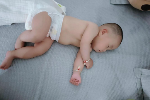 孝感宝宝发烧可以喝牛奶吗